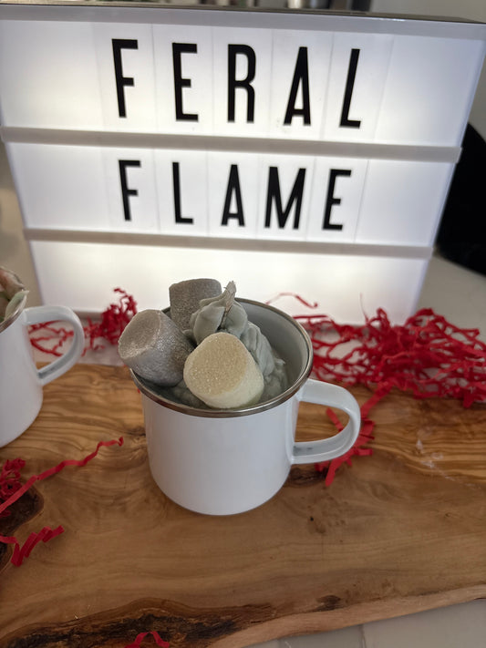 🩶 Silver Fox – Winter Candle (9.5 oz)