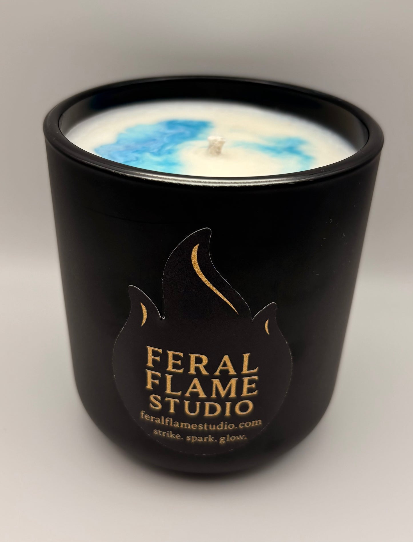 🕯️ Feral Flame Signature Candle | Coconut Soy - 👉 ⭐ Customer Favourite