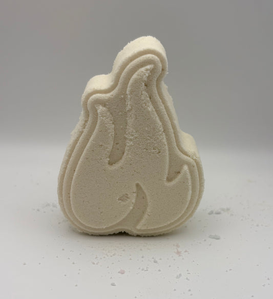 Signature Flame Bath Bomb | Lemongrass